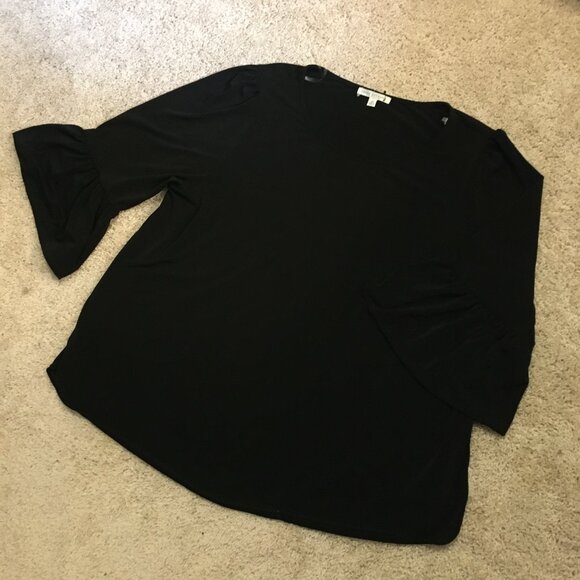 Green Envelope USA Made Witchy Black Bell Sleeve Top - Picture 12 of 16